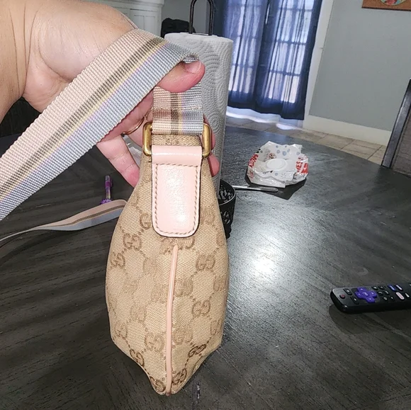 Gucci Beige Crossbody Bag - Picture 4 of 14